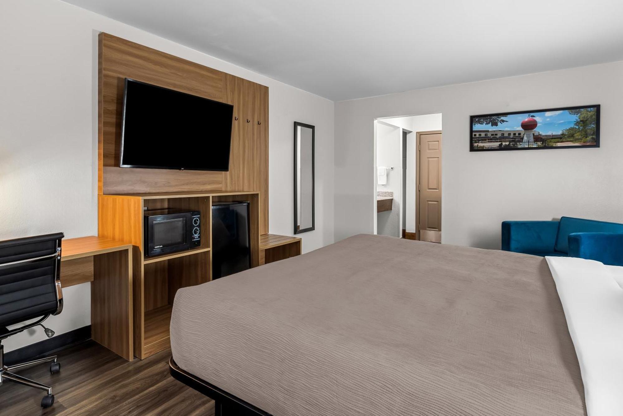 Quality Inn คอร์นีเลีย ภายนอก รูปภาพ
