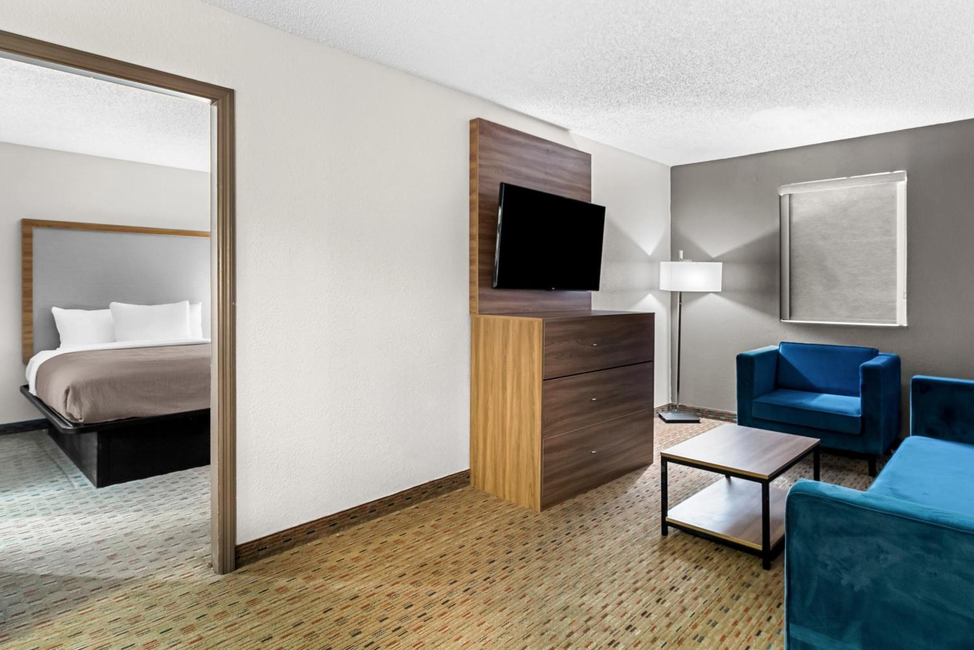 Quality Inn คอร์นีเลีย ภายนอก รูปภาพ