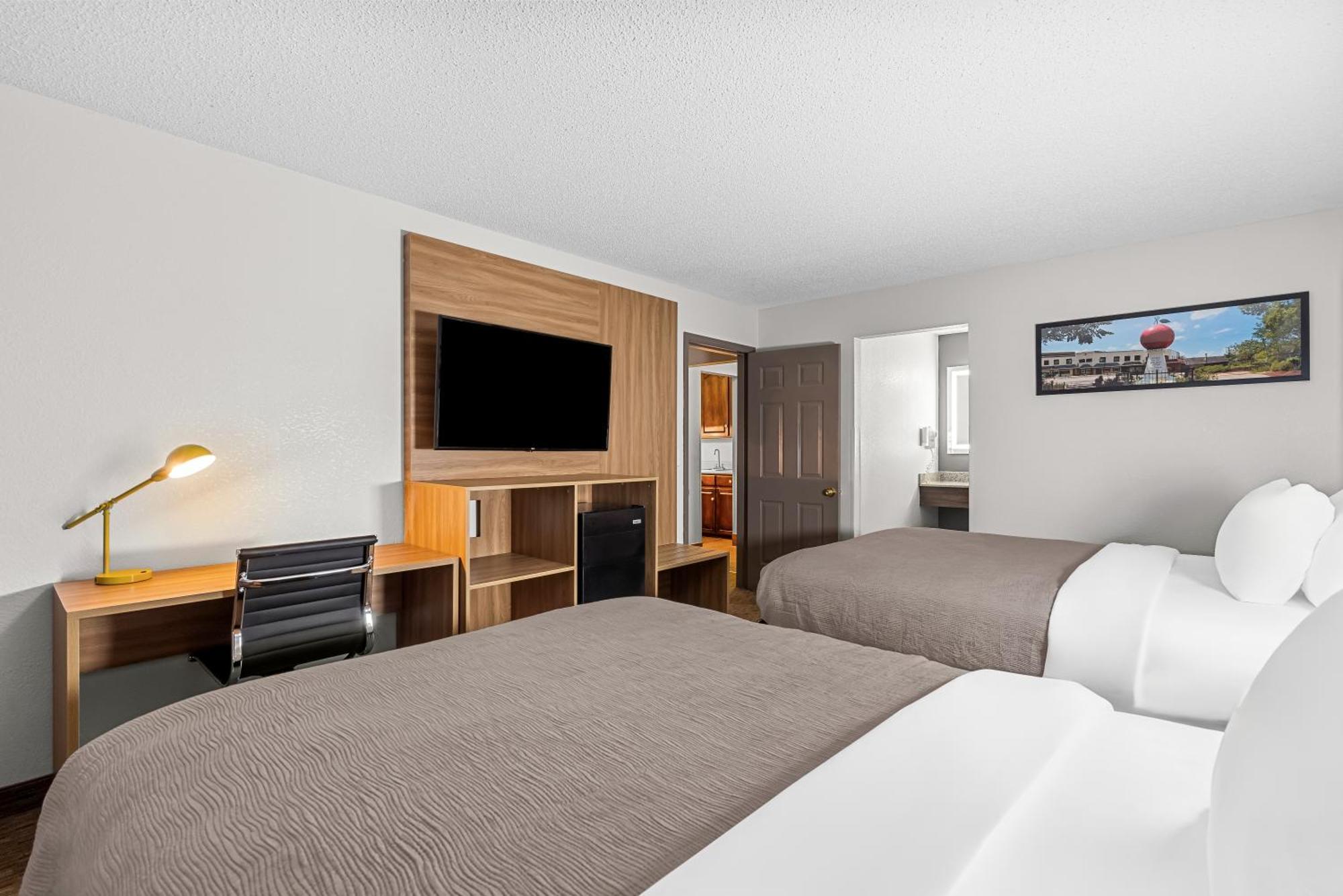 Quality Inn คอร์นีเลีย ภายนอก รูปภาพ